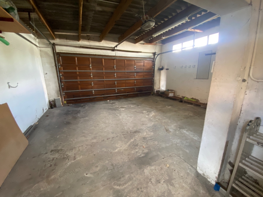 To Let 3 Bedroom Property for Rent in Chiselhurst Eastern Cape